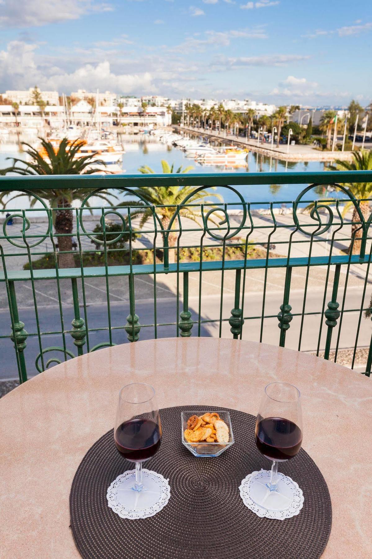 Hotel Marina Rio Лагос Екстериор снимка